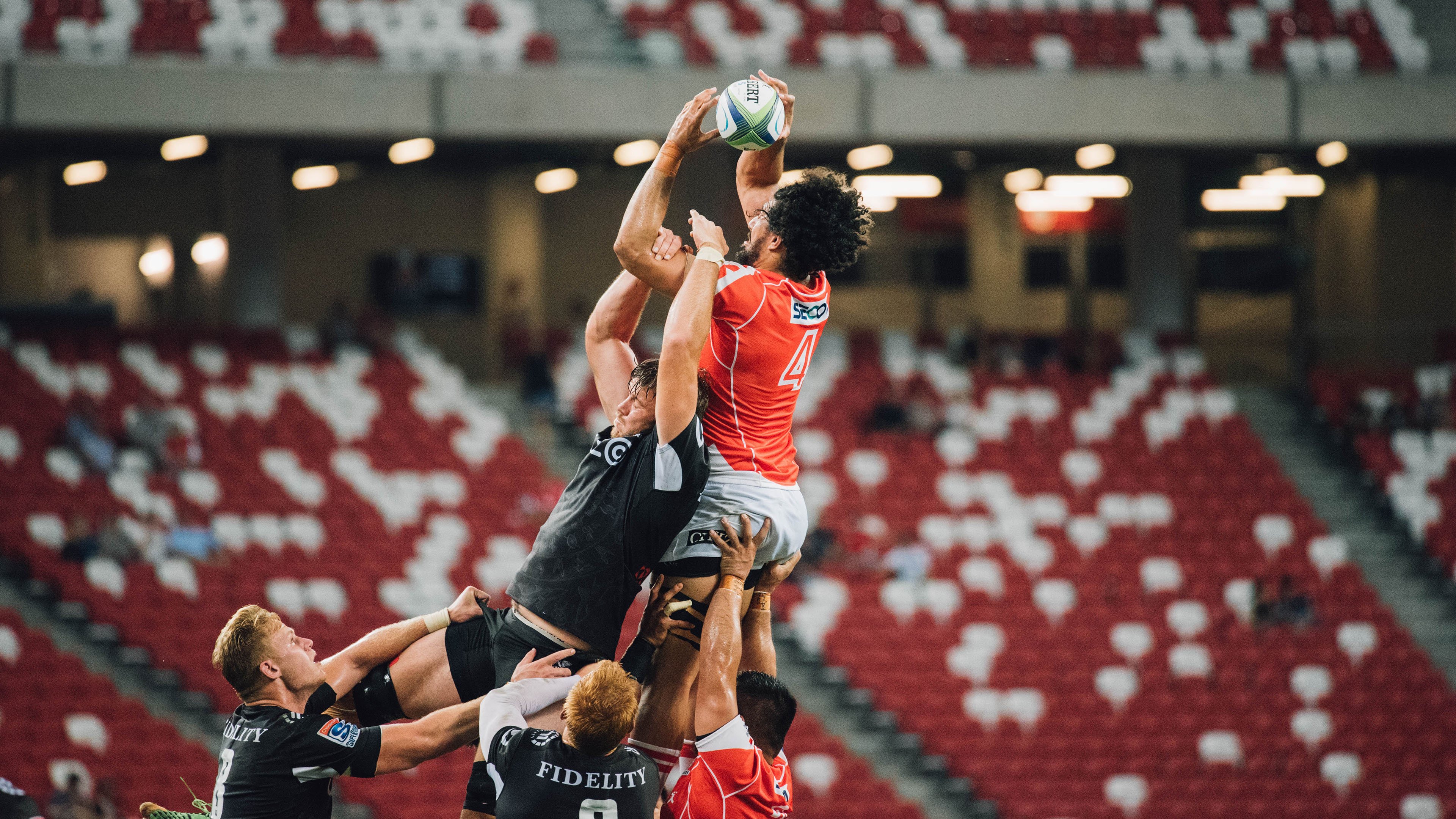 《电竞选手的生活日常：训练、娱乐、休息全纪录》，电竞职业选手生活日常