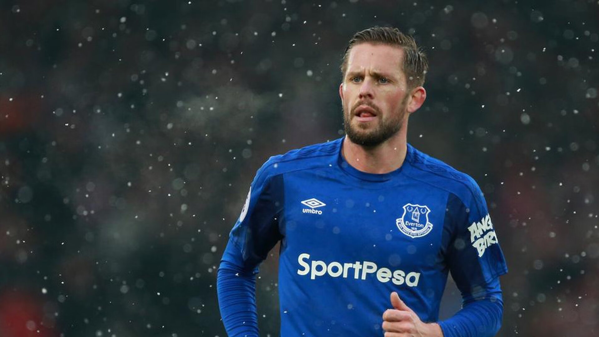 九游娱乐网站体验棒-超水平发挥：运动员在关键比赛中的最佳表现，运动员超水平发挥往往伴随着什么情绪状态